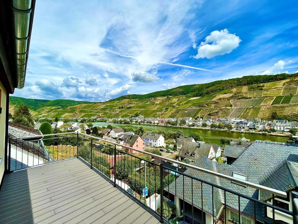 Sky Apartment, Blick Zur Mosel, Grosser Balkon, Kaffeemaschine, Smart Tv Zell an der Mosel Bagian luar foto